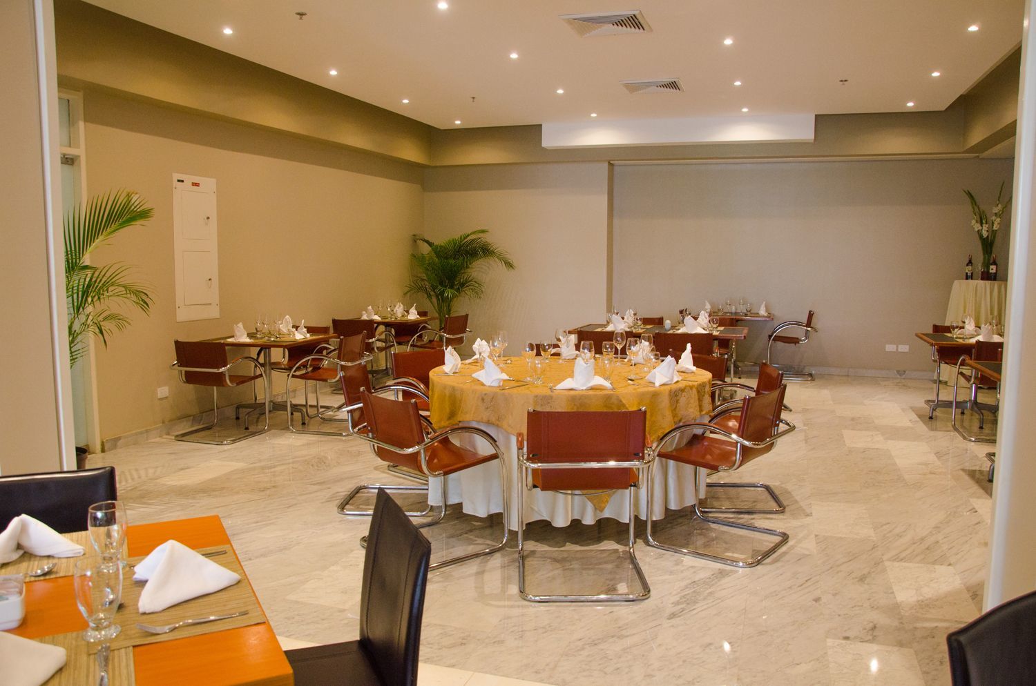 Hotel Paseo De Las Mercedes Caracas Exterior foto